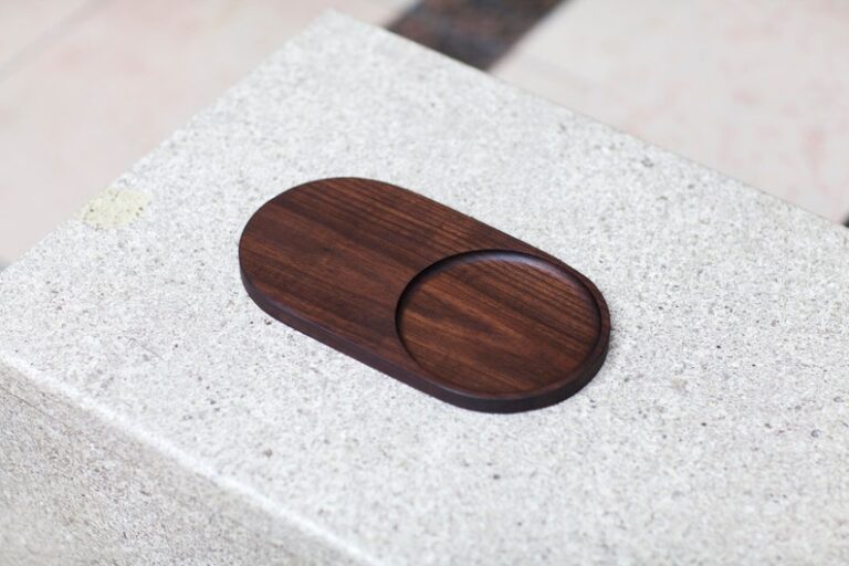 Walnut Tray (oval)