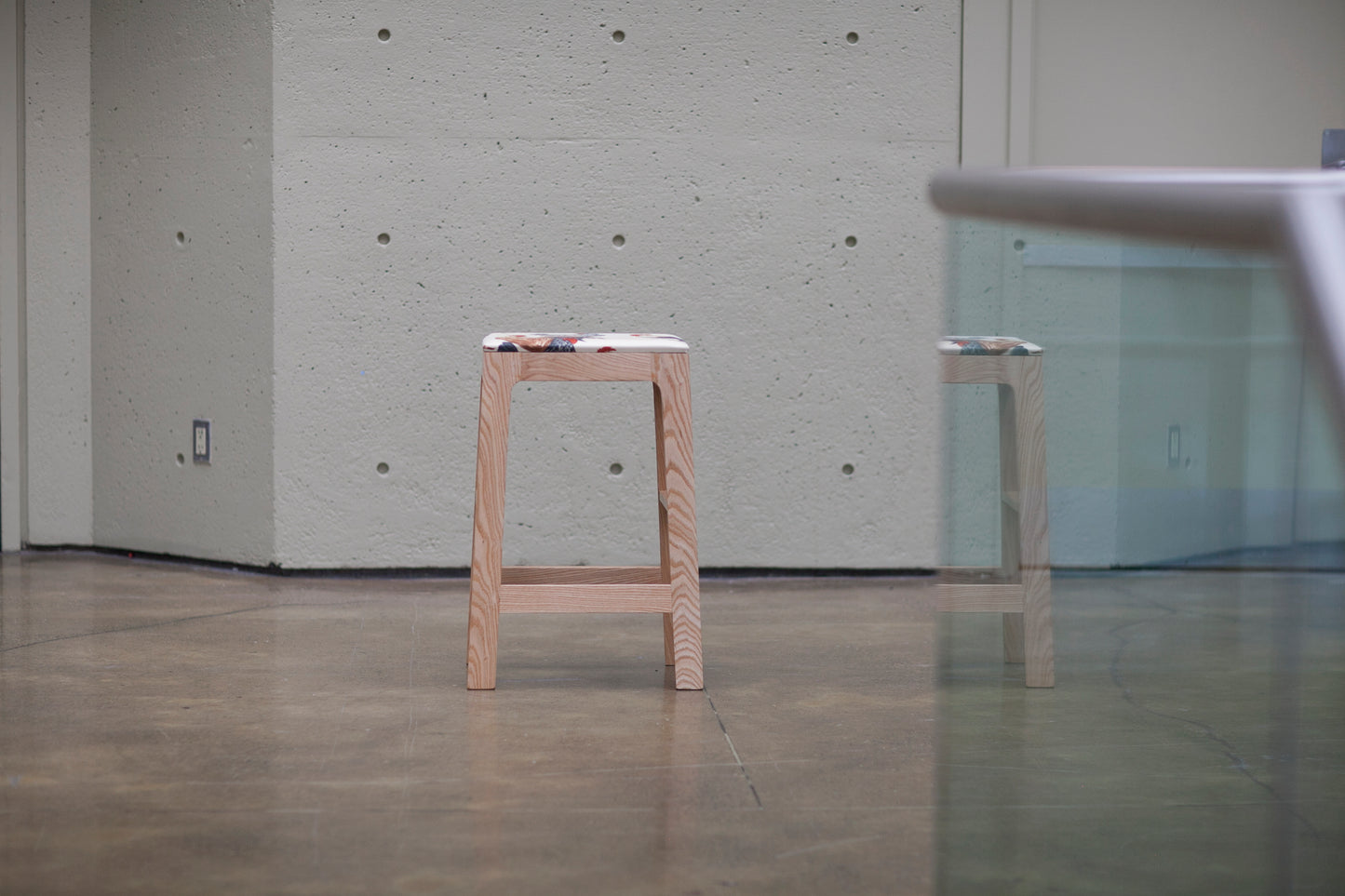 Panca high-stool