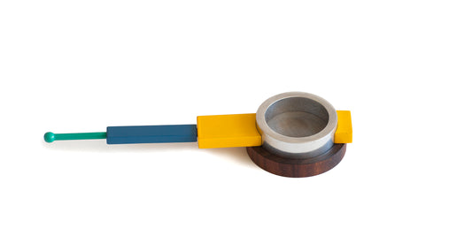 Poni metal tea strainer