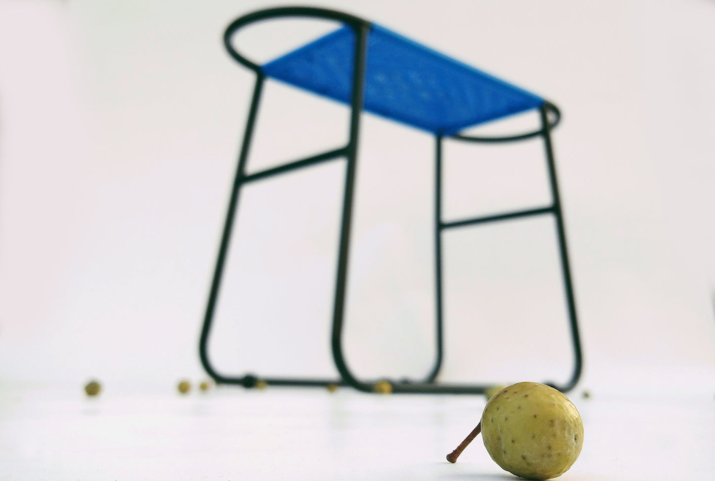 Sultan stool/side table