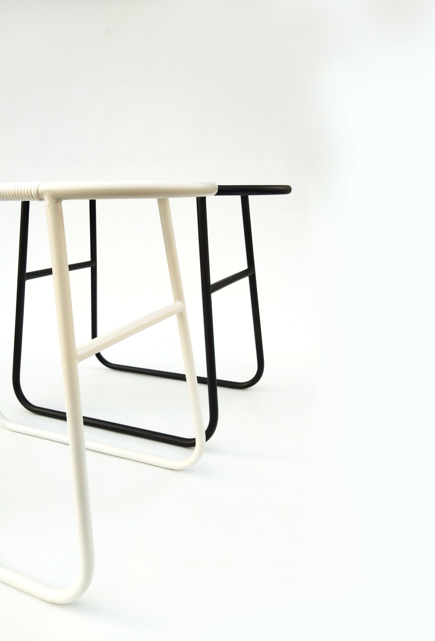 Sultan stool/side table