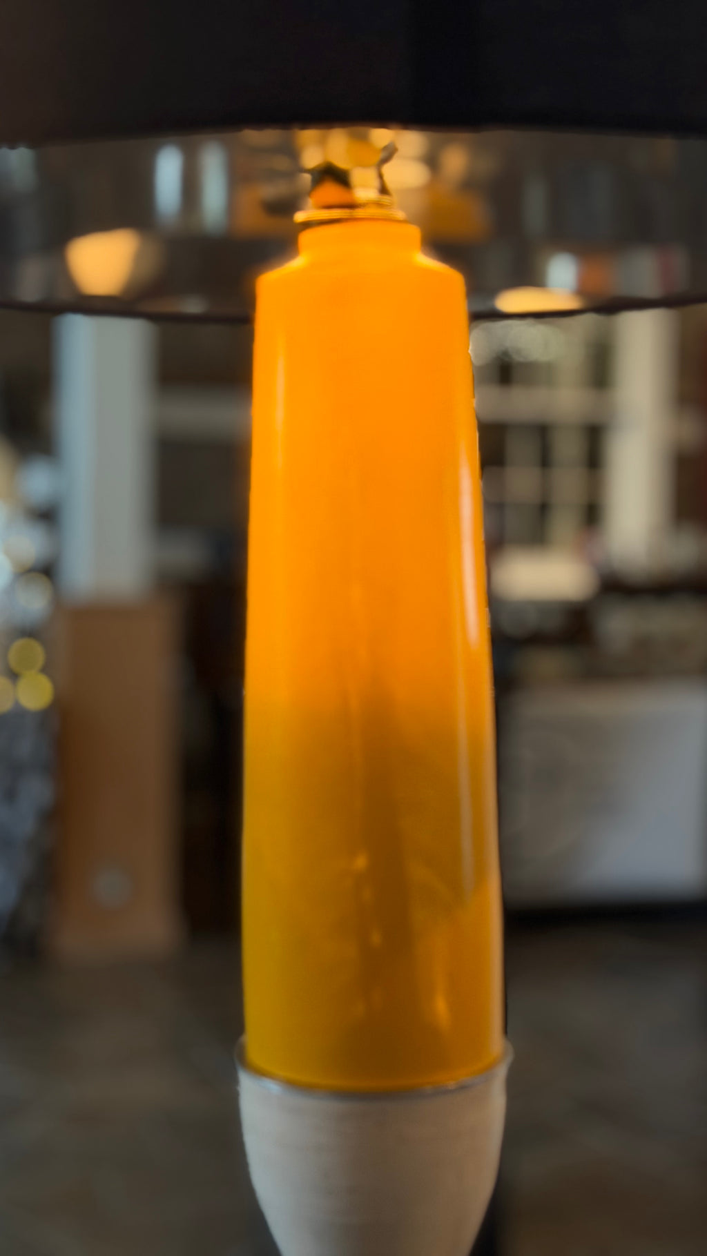 Saka Table Lamp [TOTEM Series]