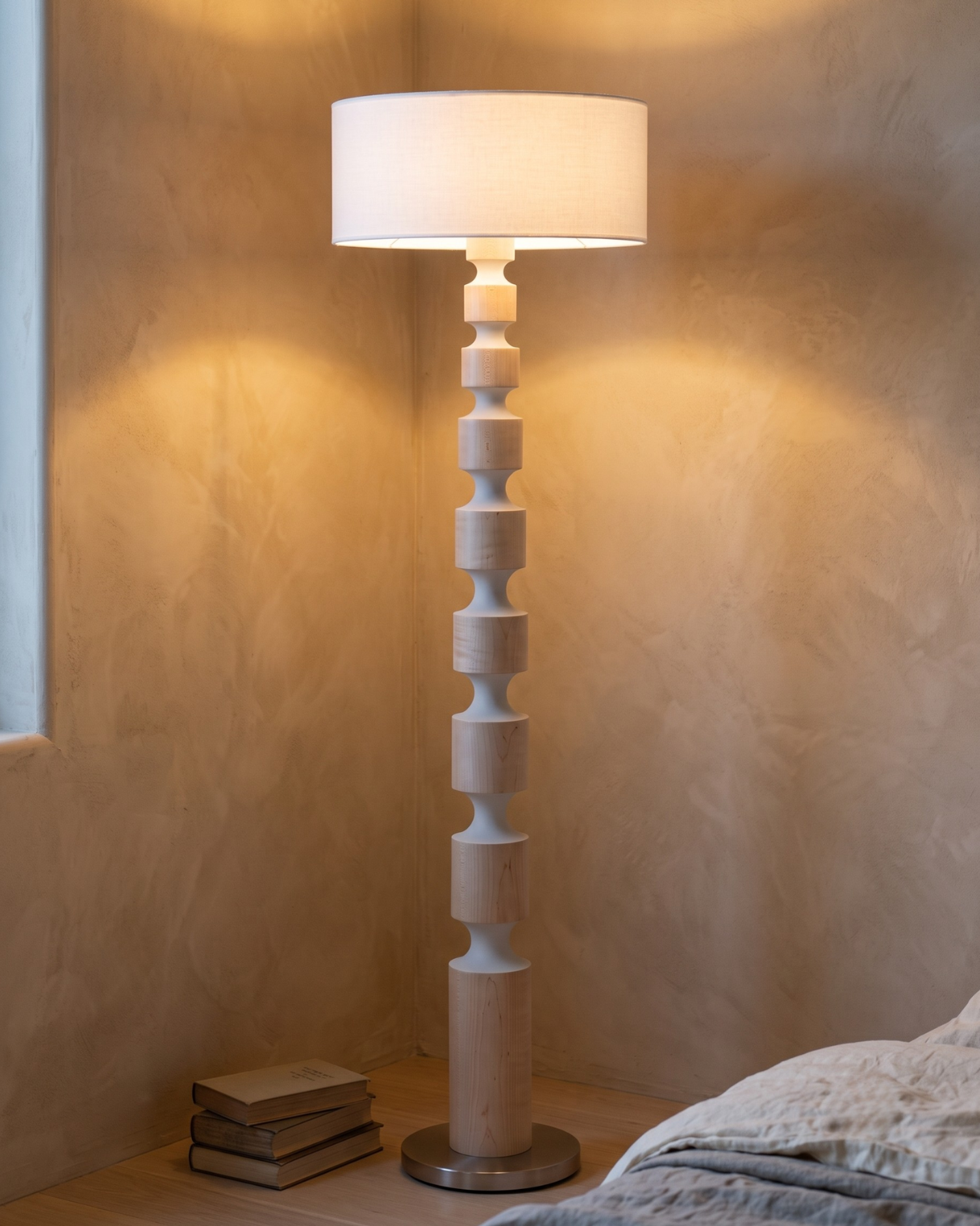 Chanda Floor Lamp