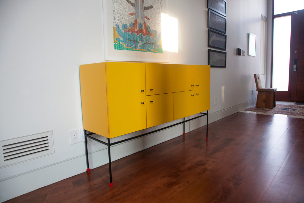 Console 52