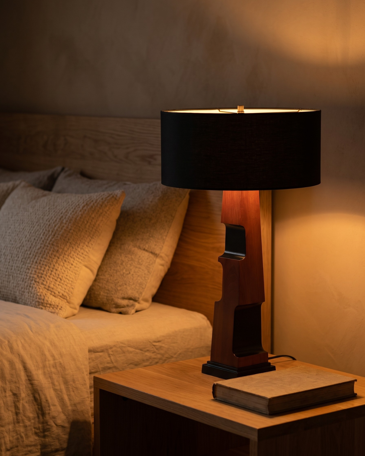 Moro Table Lamp