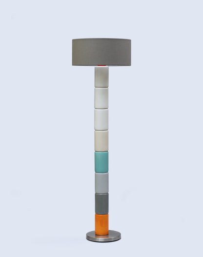 Tinga Floor Lamp