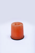 Lampade e portacandele in sale rosa di Potohar