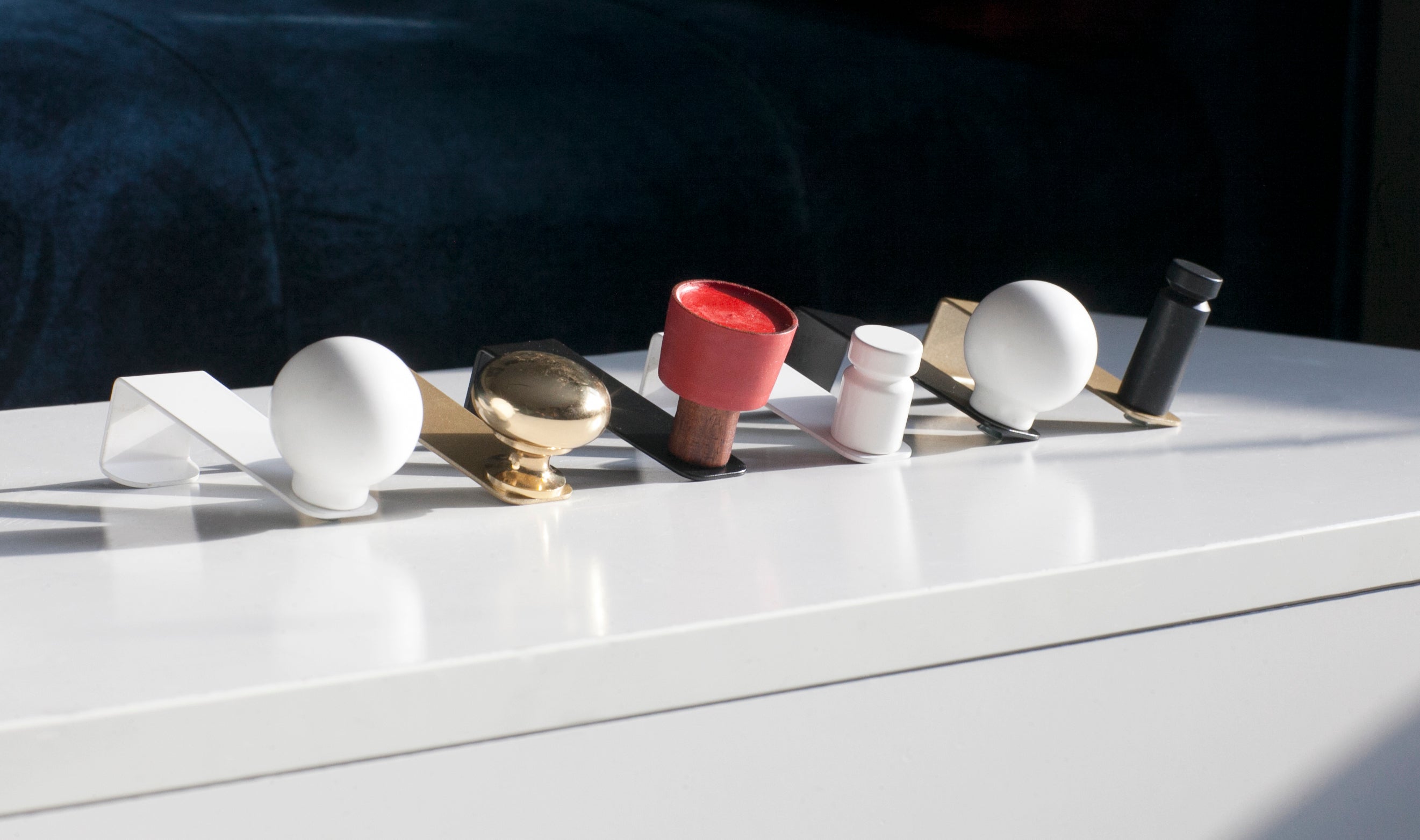UMDA single - kitchen cabinet hooks